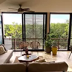 *Casa Tropical* Penthouse With Rooftop & Private Pool