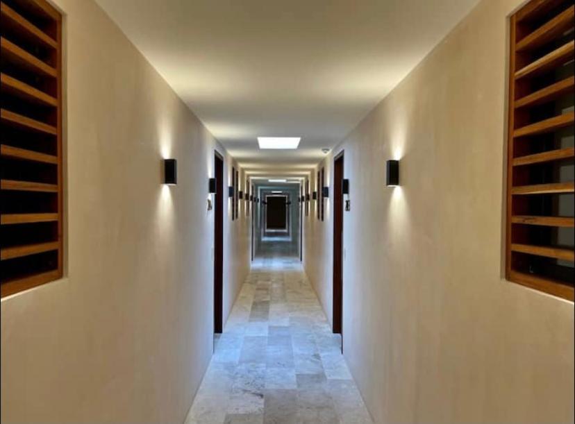 *Casa Tropical* Penthouse With Rooftop & Private Pool Apartment